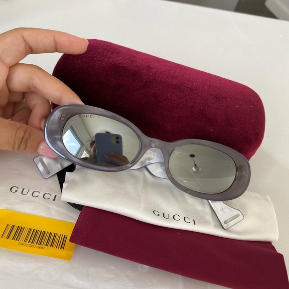 Sold Gucci Oval Sunglasses GG0517S Grey - Picture 4 of 8